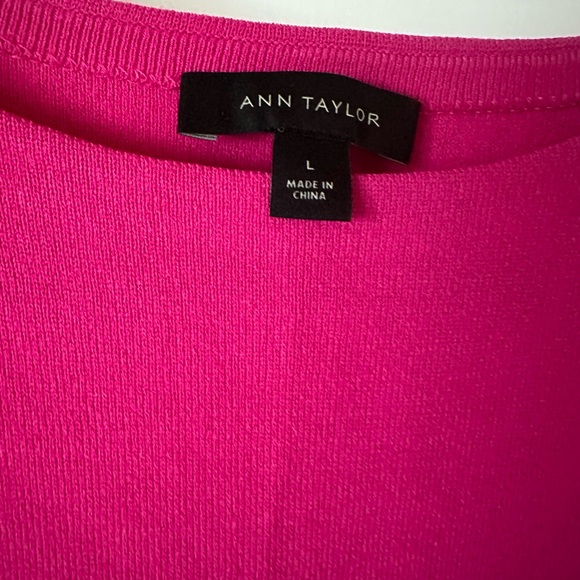 Ann Taylor pink flutter sleeve shell top - Picture 2 of 3
